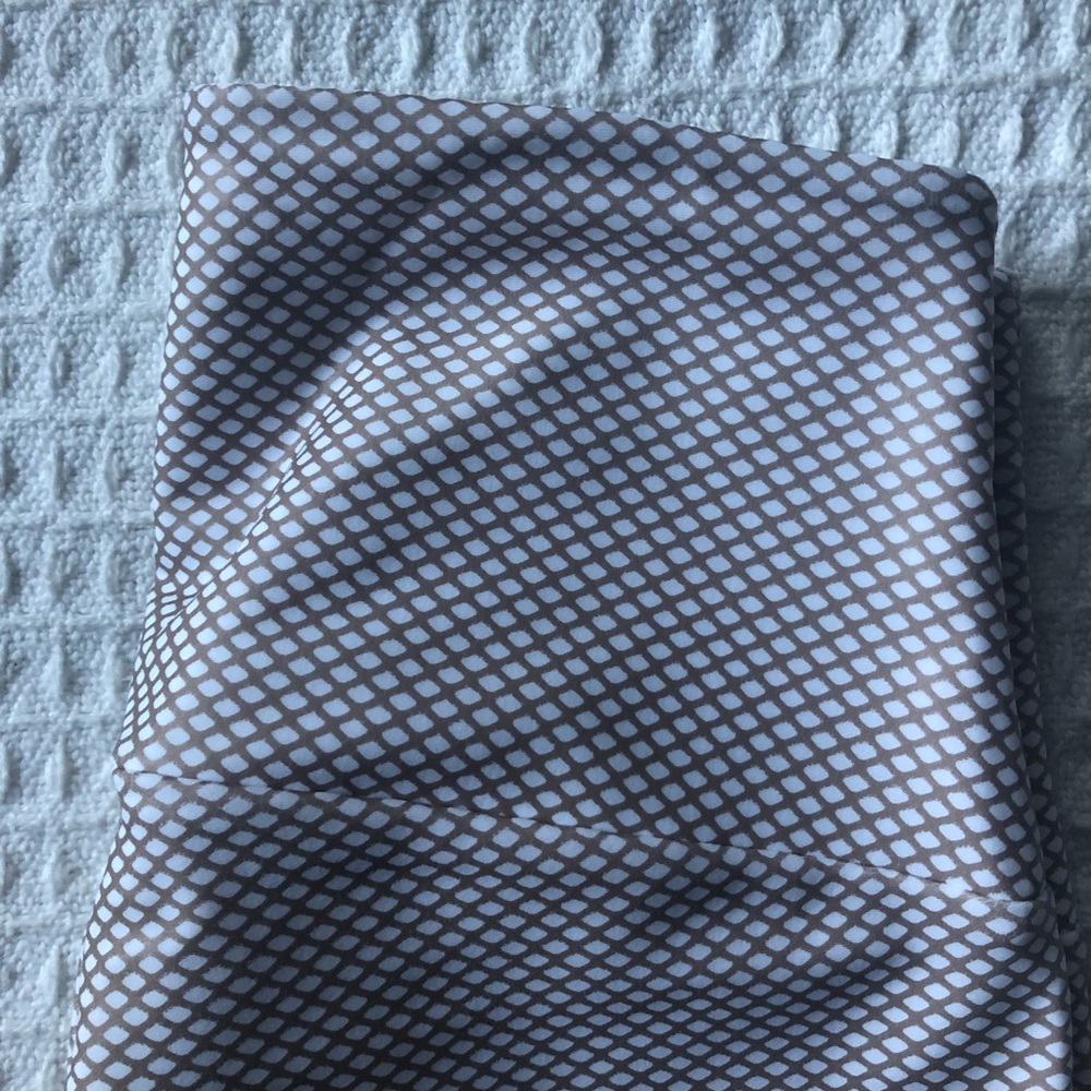 NWT Onzie high rise basic midi size Small - Picture 2 of 8